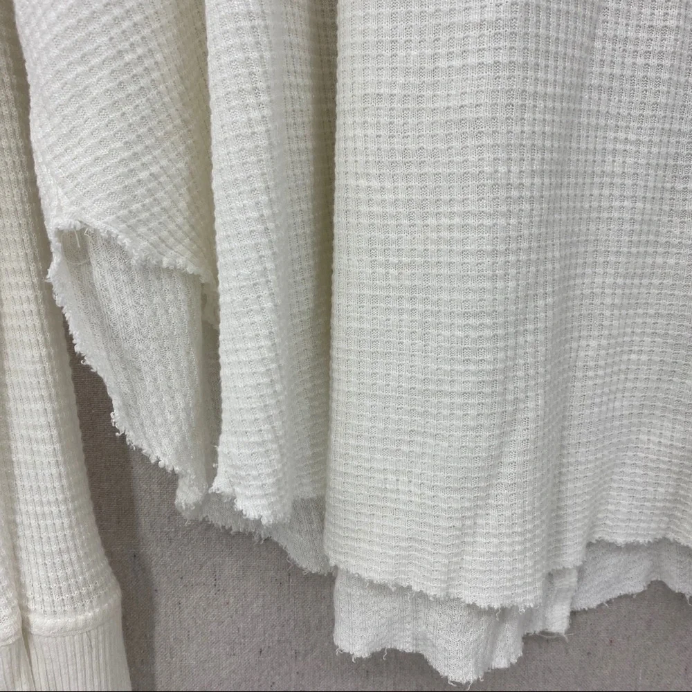 Free people Spring Valley ivory lace yolk trim thermal long sleeve top Size XS